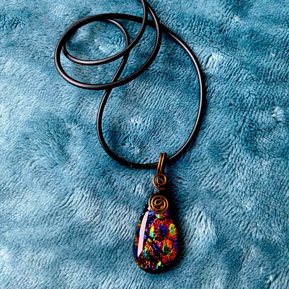 Teardrop Resin Pendant and Necklace